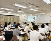 本校講師・中医学教育臨床センター長の兵頭明先生による特別講演が行われました！