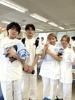 4月に入学した1年生たちに、ついに白衣が届きました。