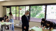 【看護学科】１年生「生命倫理」のグループワーク中です
