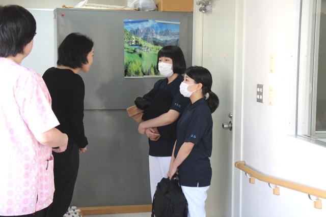 看護学科 在宅臨床看護写真2