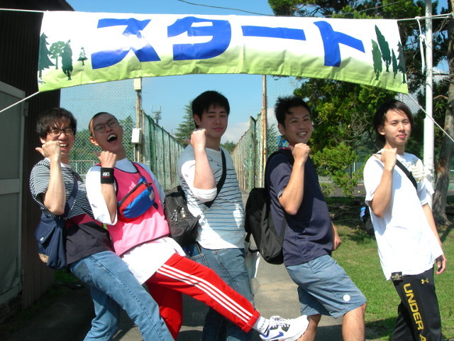 スタート地点の学生さん2